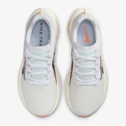 Nike Men's Ultrafly Trail Shoe - White- Regular (D) -Run Vibe Shop 2aa87f78 3c8d 4cc8 b360 1dab893205a7