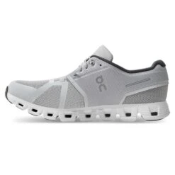 On Running Men's Cloud 5 Running Shoe- Glacier/White - Regular (D) -Run Vibe Shop webimage 75eca24f c2c2 4bb2 8460 f96667ed21da